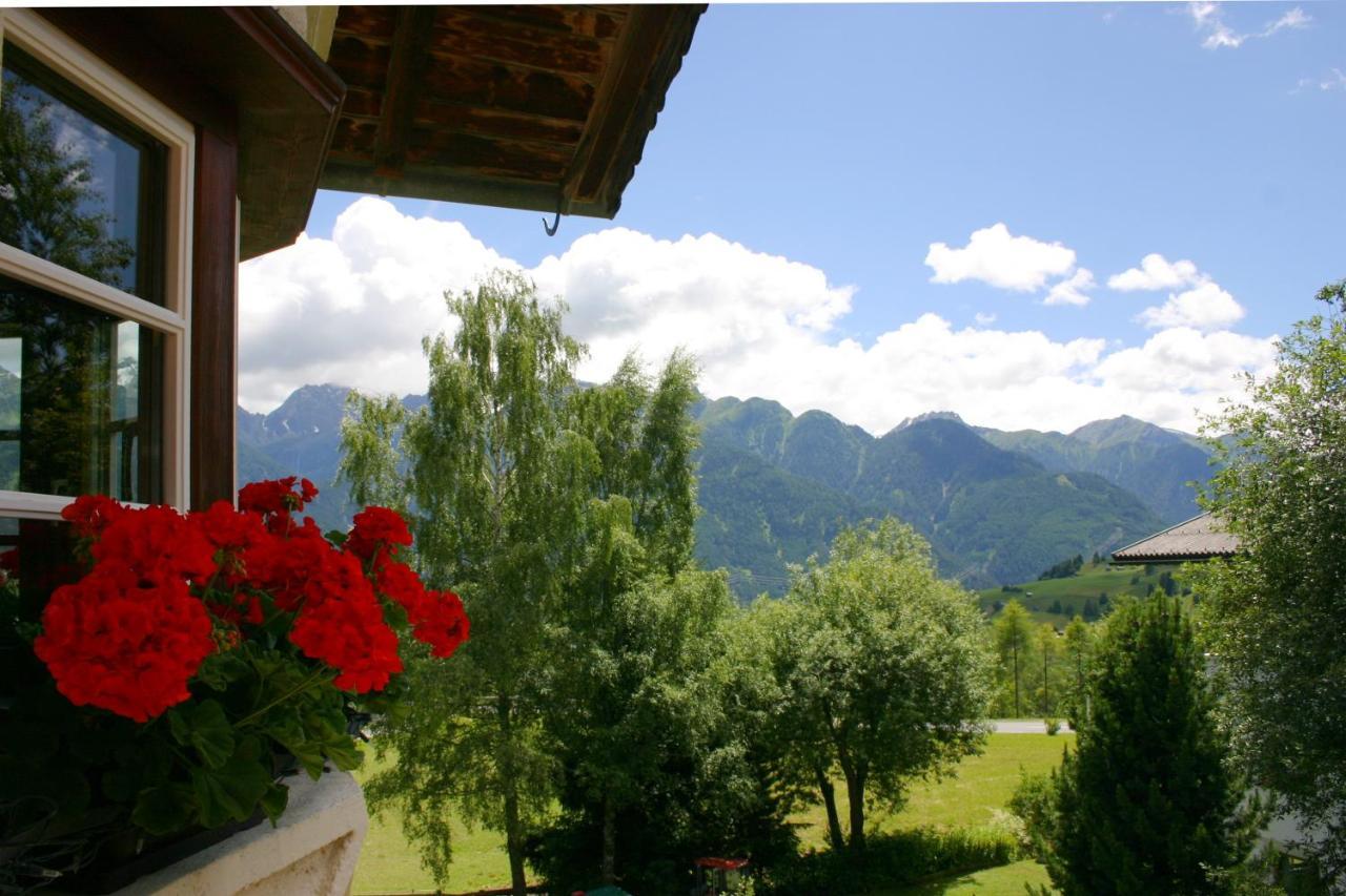 Lili'S Appartements Fiss Exterior foto