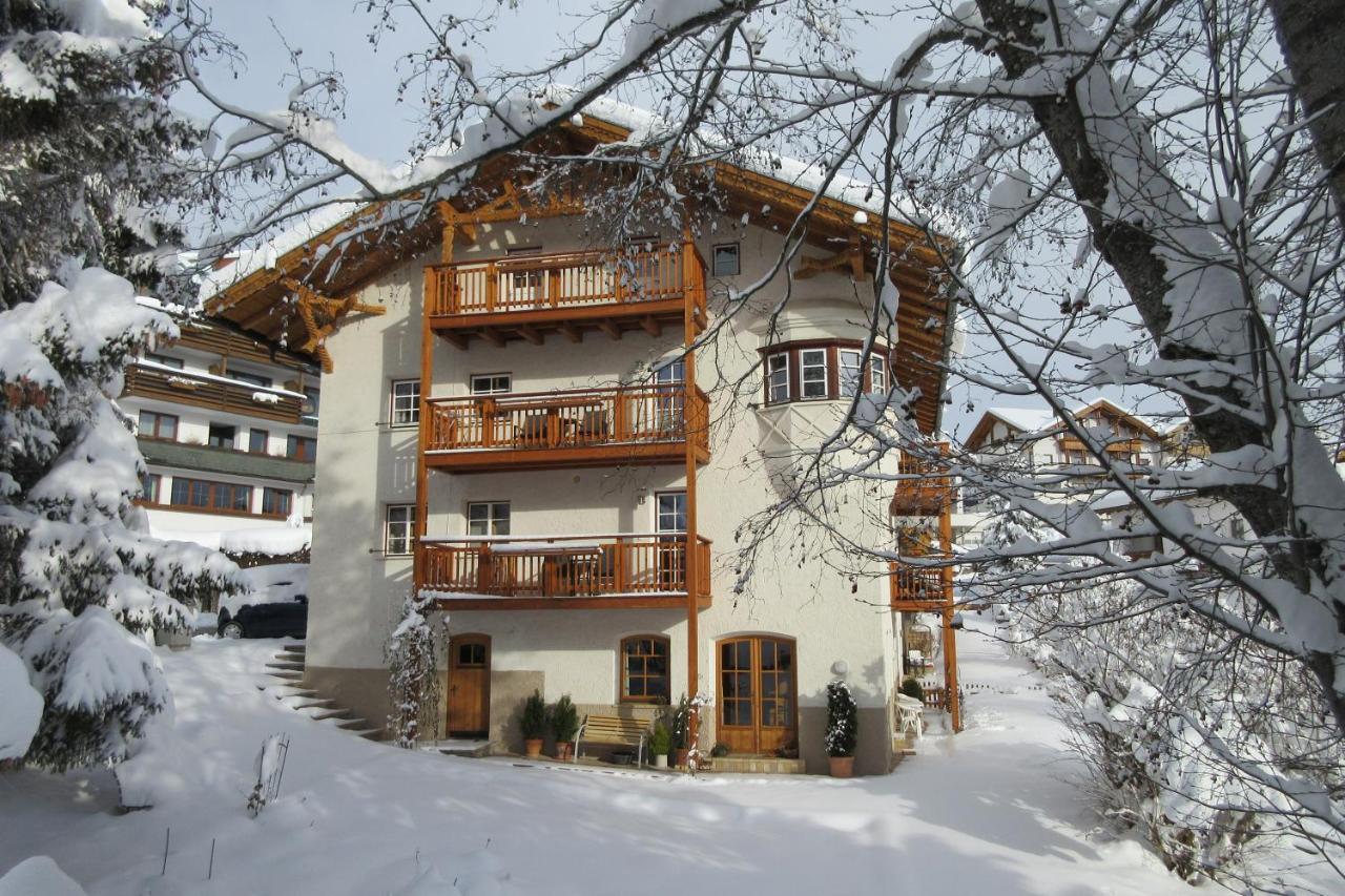 Lili'S Appartements Fiss Exterior foto